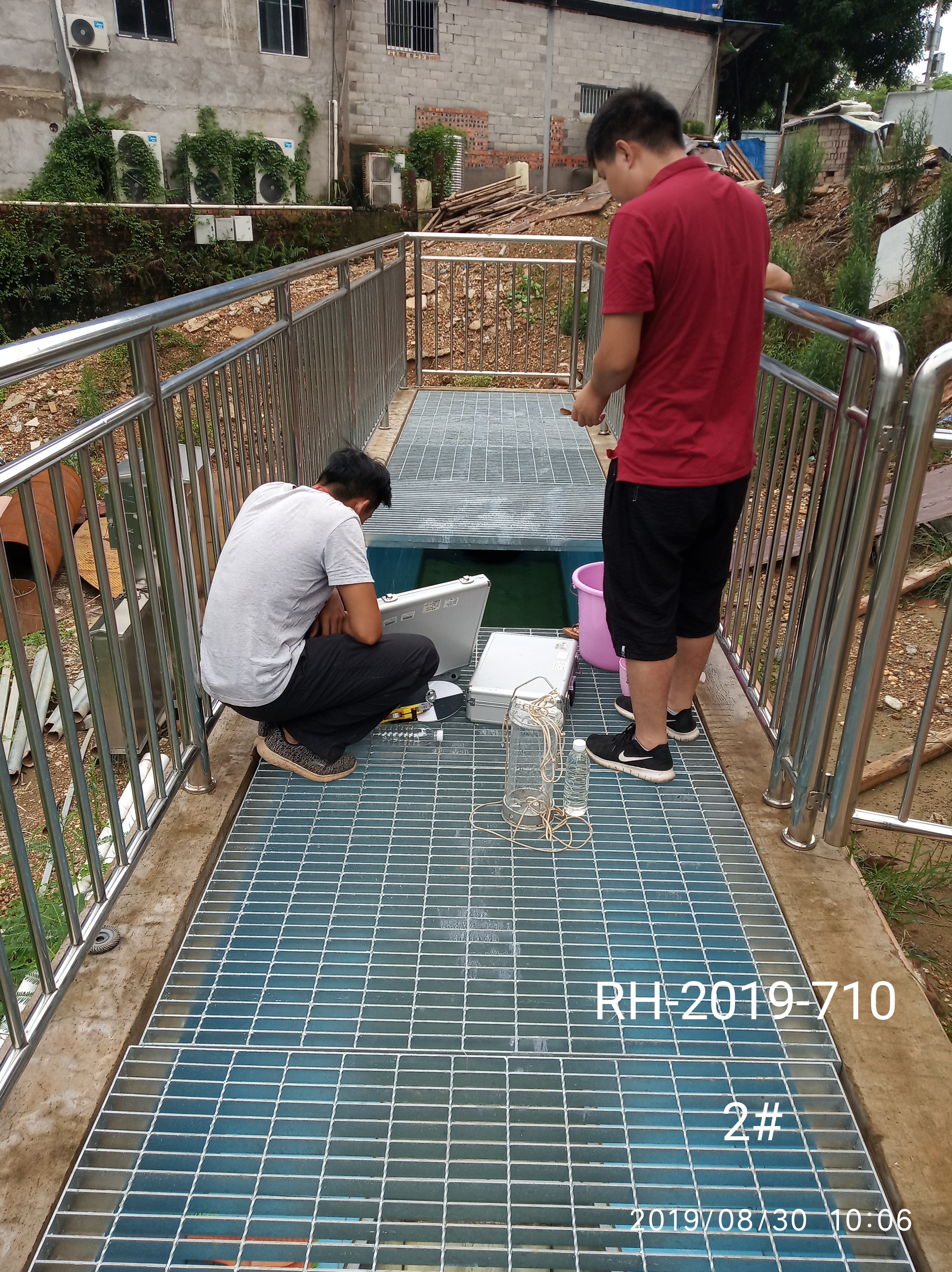 江南區邕江直排口（99#）現場監測照片